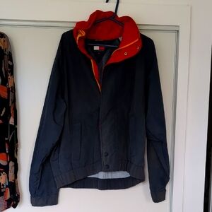 Vintage Tommy Hilfiger Men's Black and Red Jacket